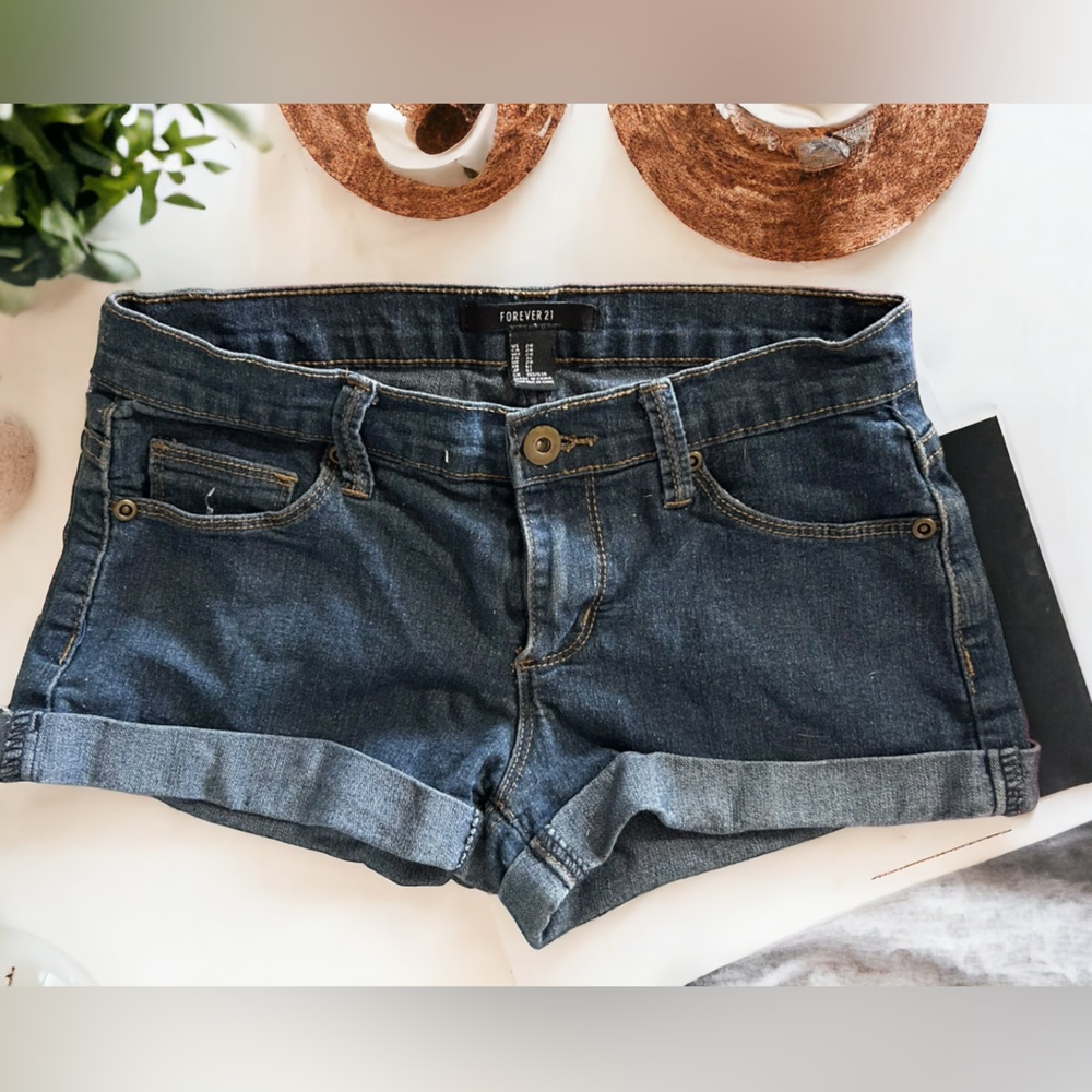 Forever 21 stretch denim shorts